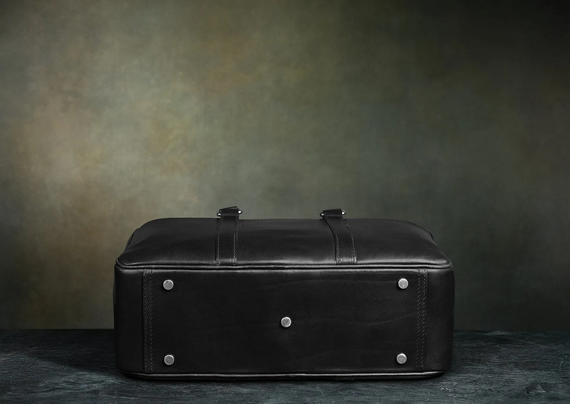 Executive - LIGHTLY USED – FINAL SALE