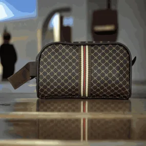 GC Hand Bag for Convenient and Easy Use with Pockets