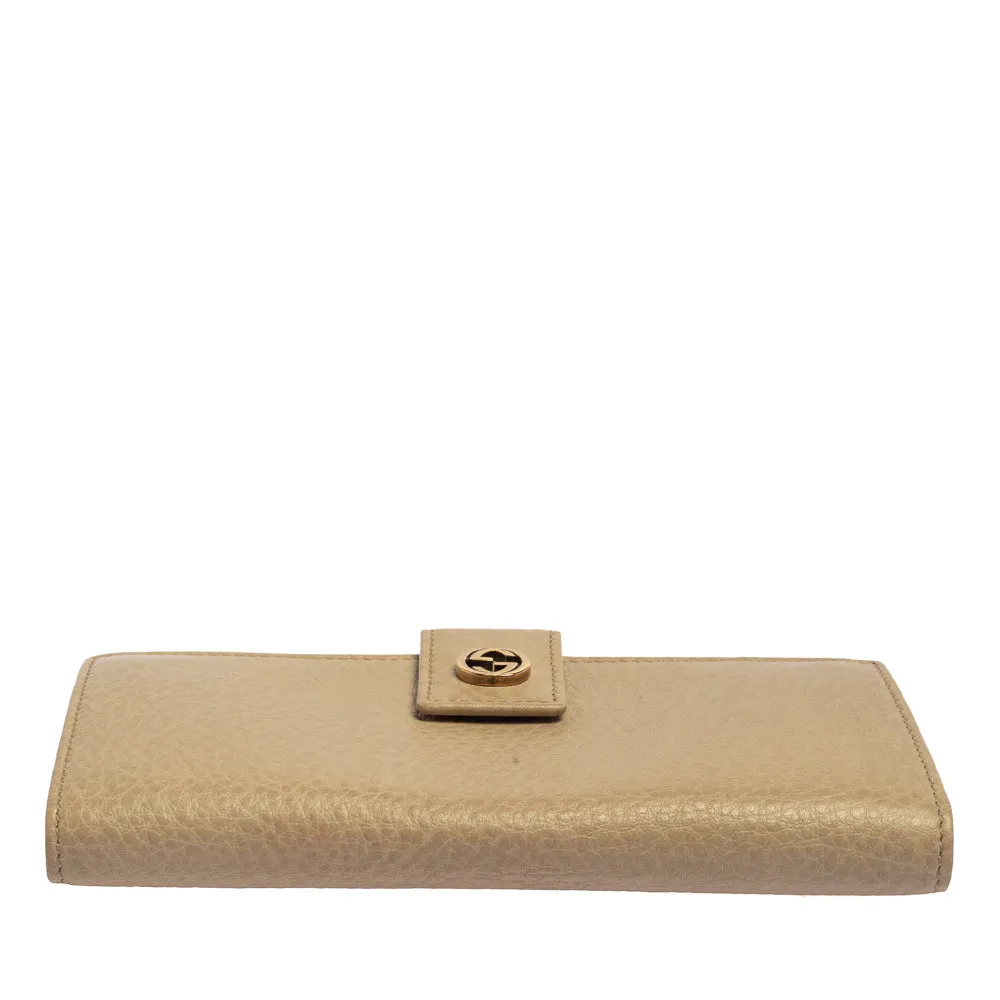 Gucci Beige Leather Interlocking G Continental Wallet..
