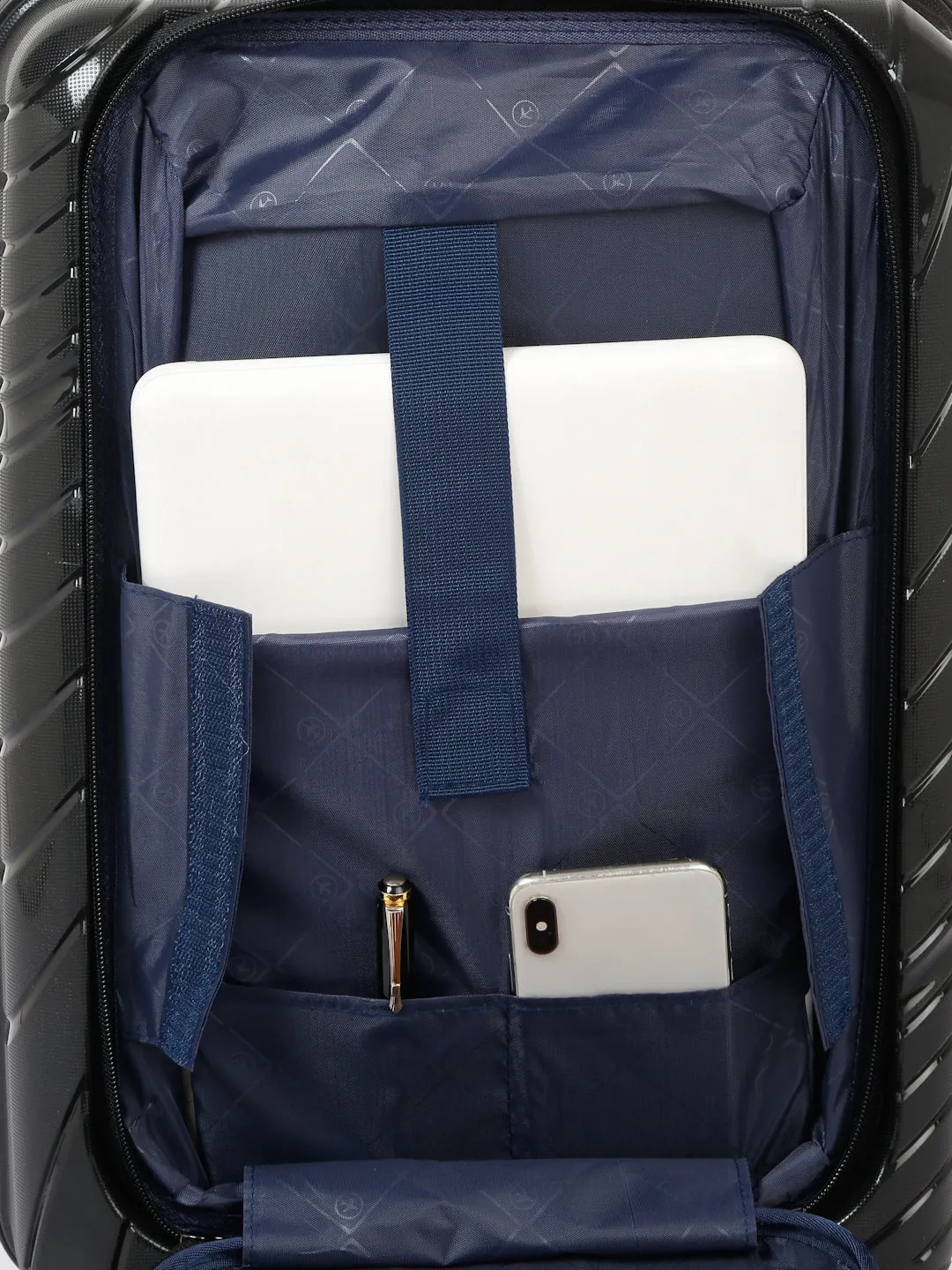 Hard-Sided Cabin-Sized Trolley Bag 38L