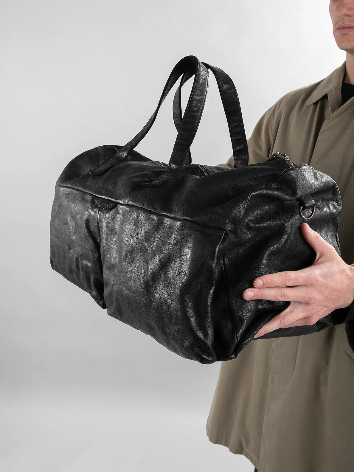 HELMET 043 - Black Leather Weekend Bag