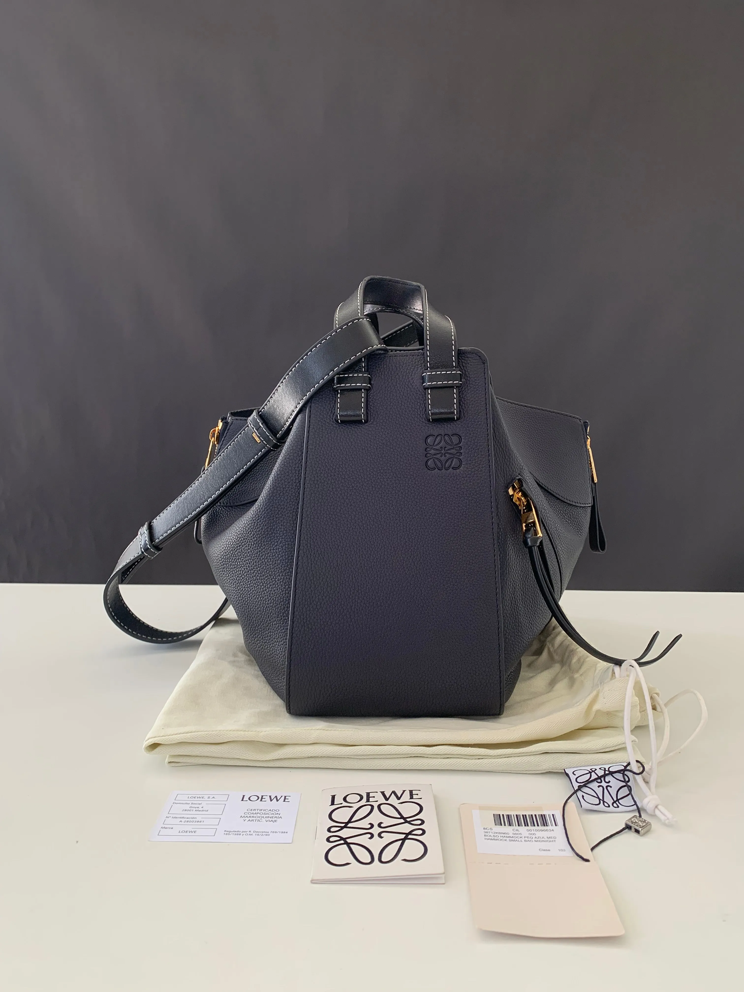 <b>LOEWE </b> <br>Hammock Small Bicolor
