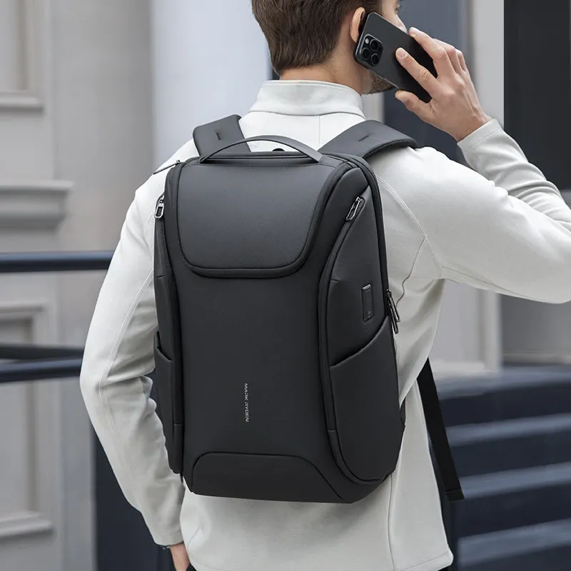 Polycom 2nd: Waterproof Backpack with Built-in USB for Travelling