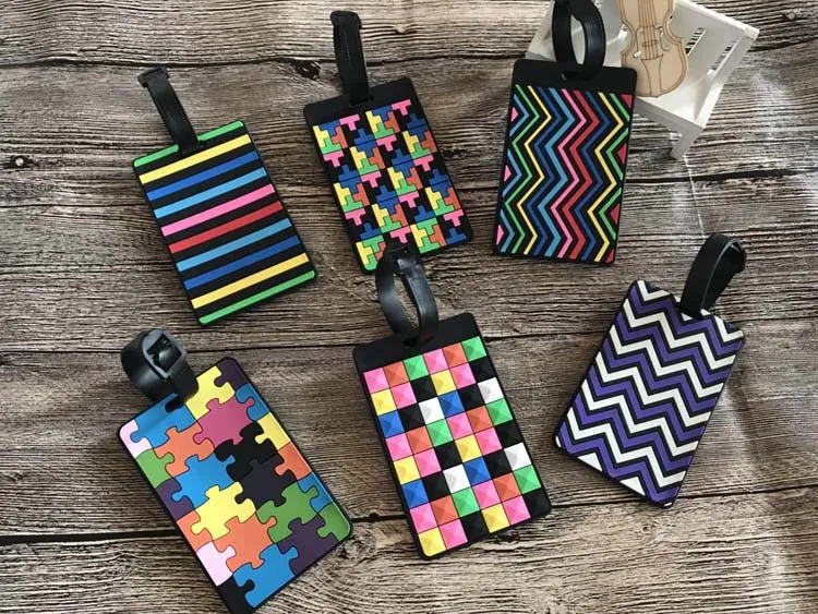 The Tom™ Pro Luggage tag