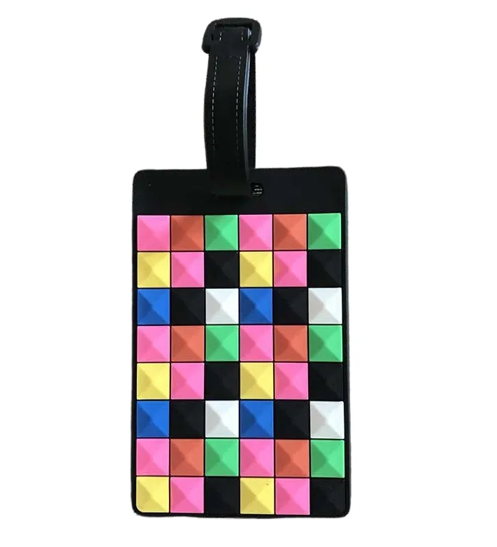 The Tom™ Pro Luggage tag