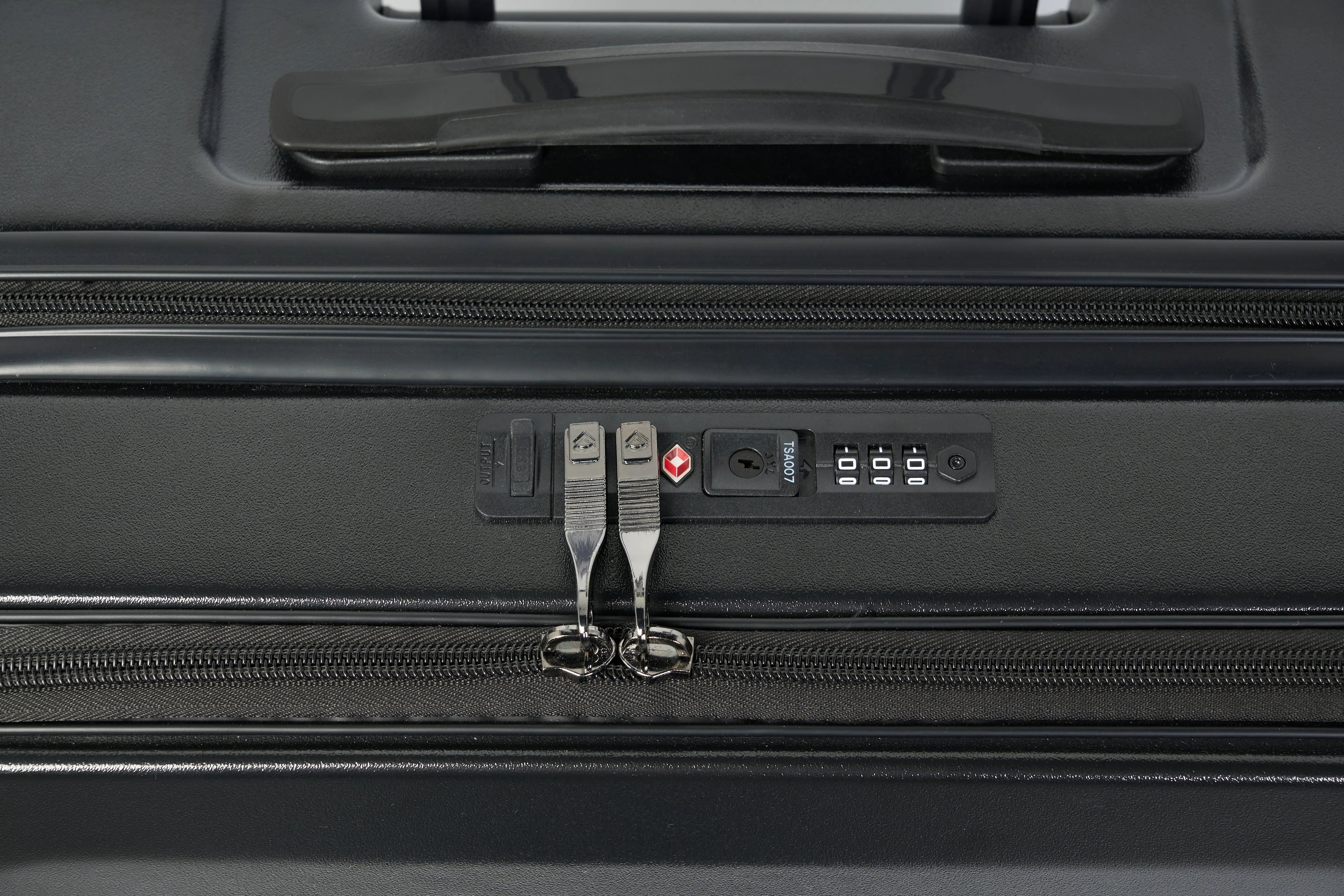 Verage Leader III Hardside  Anti-Bacterial  Luggage 2 Pieces Set (19"   25")